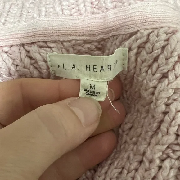 La Hearts Soft Blush V-Neck Sweater - Picture 8 of 10